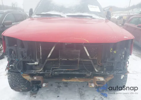 2004 GMC Sierra 2500Hd Sle z USA, uszkodzony, nr VIN 1GTHK23U84F112958